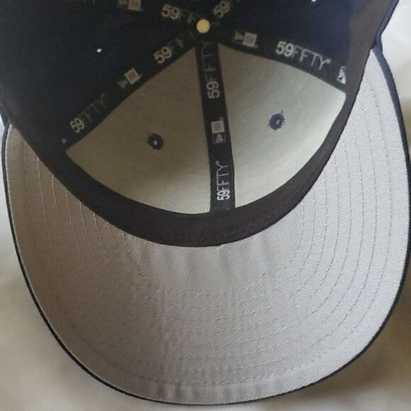 New Era NFL Superbowl Patroits Embellished & Embroidered Sz 7 3/8 Fitted Cap - Picture 8 of 13